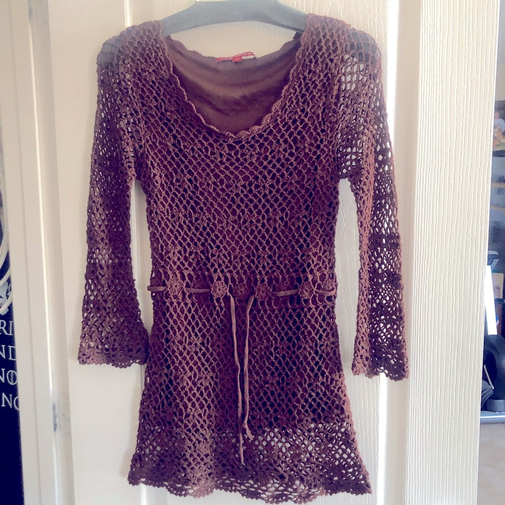 Brown top